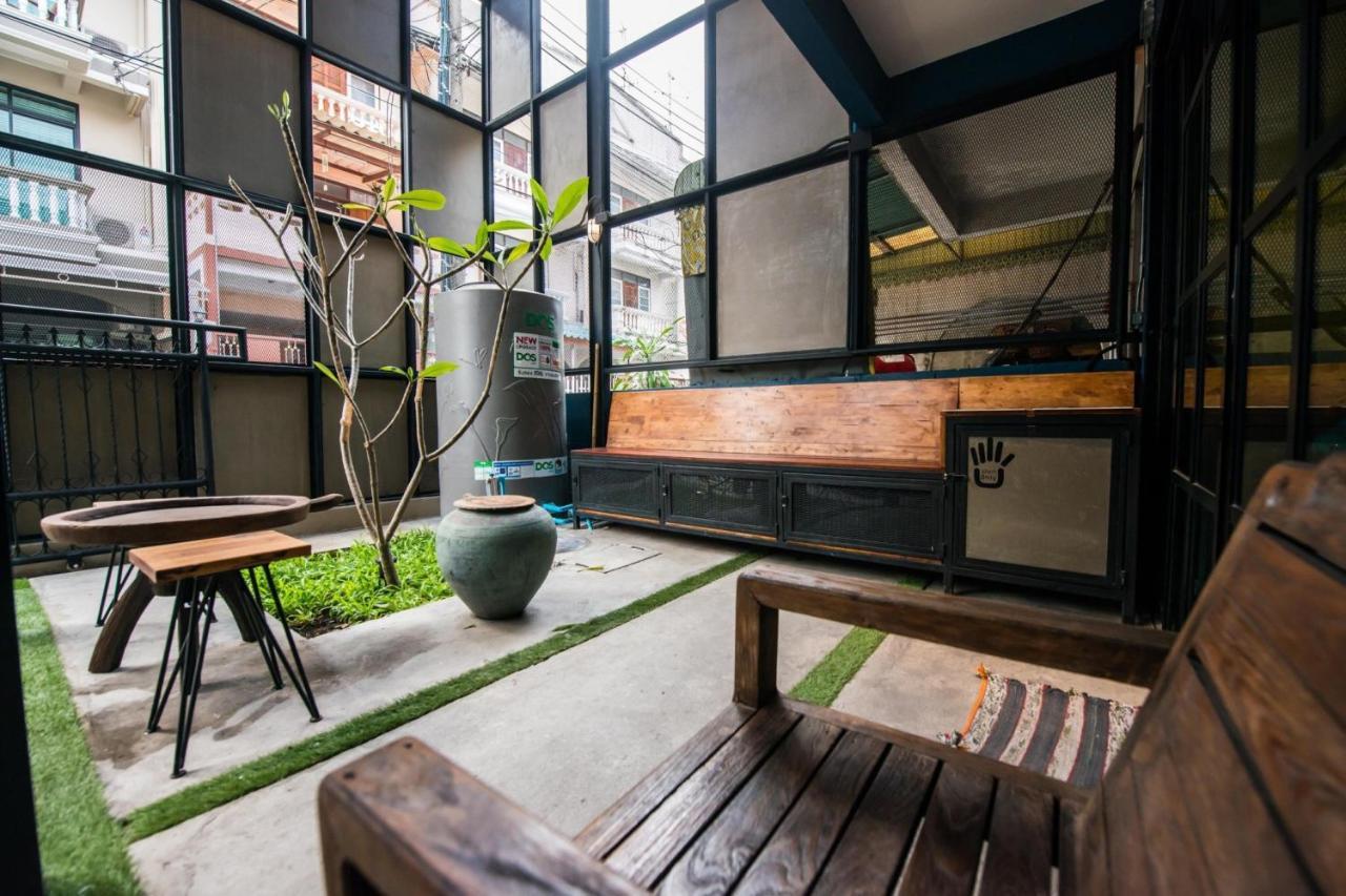 4SHARE Hostel Bangkok Exterior foto