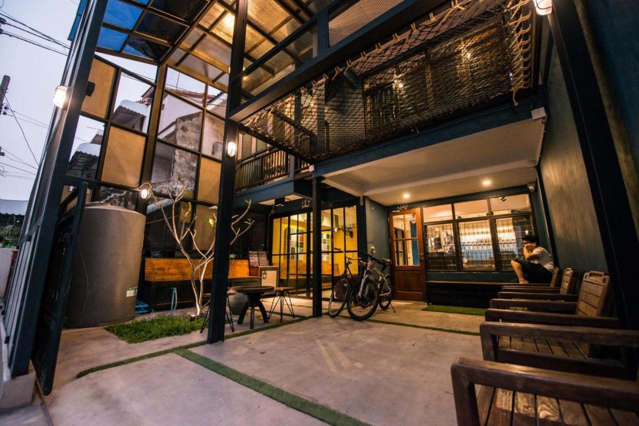 4SHARE Hostel Bangkok Exterior foto